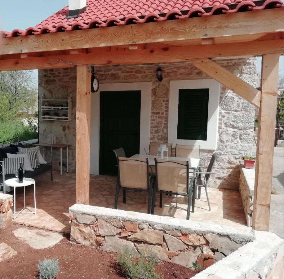 Krka Waterfalls Stonehouse Roko Lozovac Luaran gambar