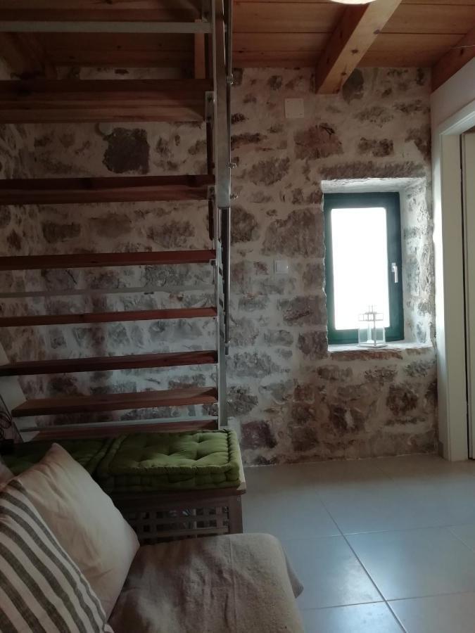 Krka Waterfalls Stonehouse Roko Lozovac Luaran gambar