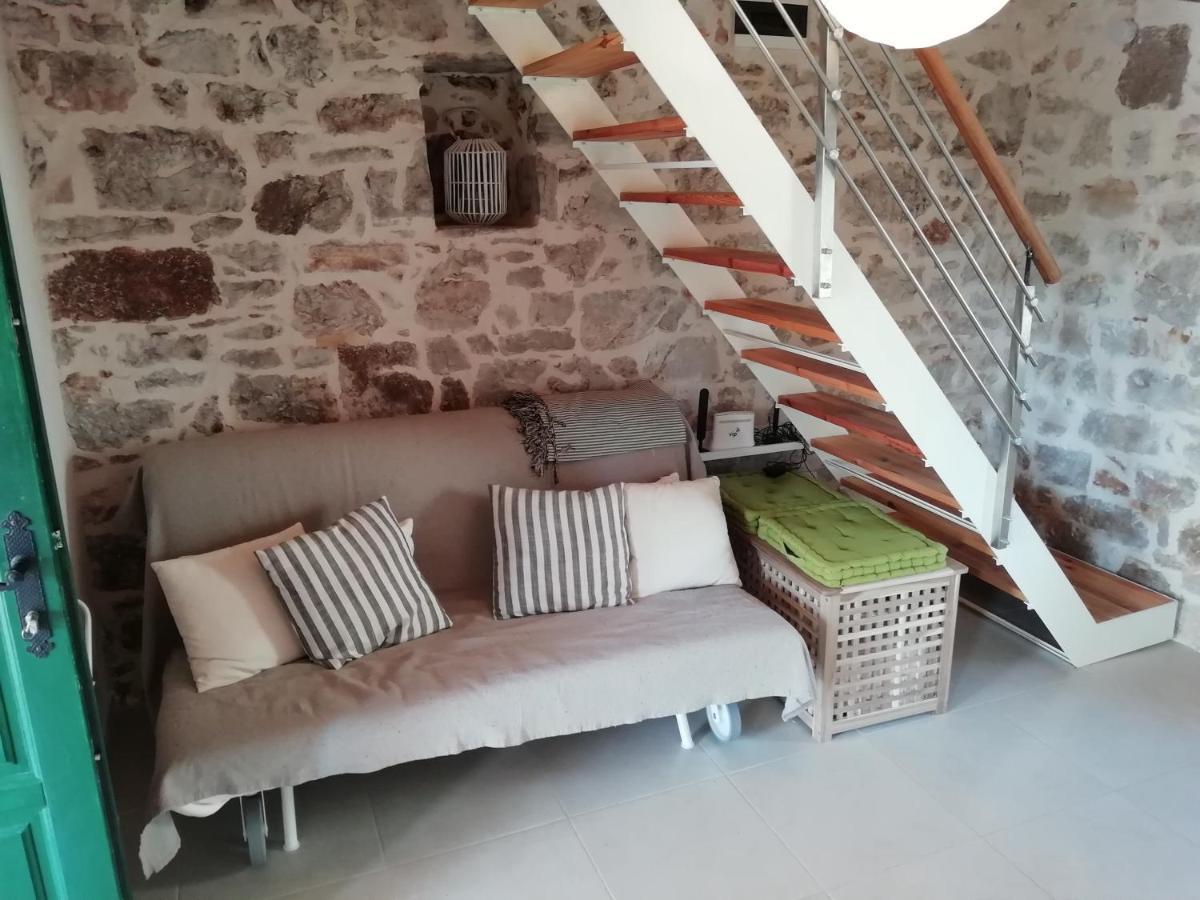 Krka Waterfalls Stonehouse Roko Lozovac Luaran gambar