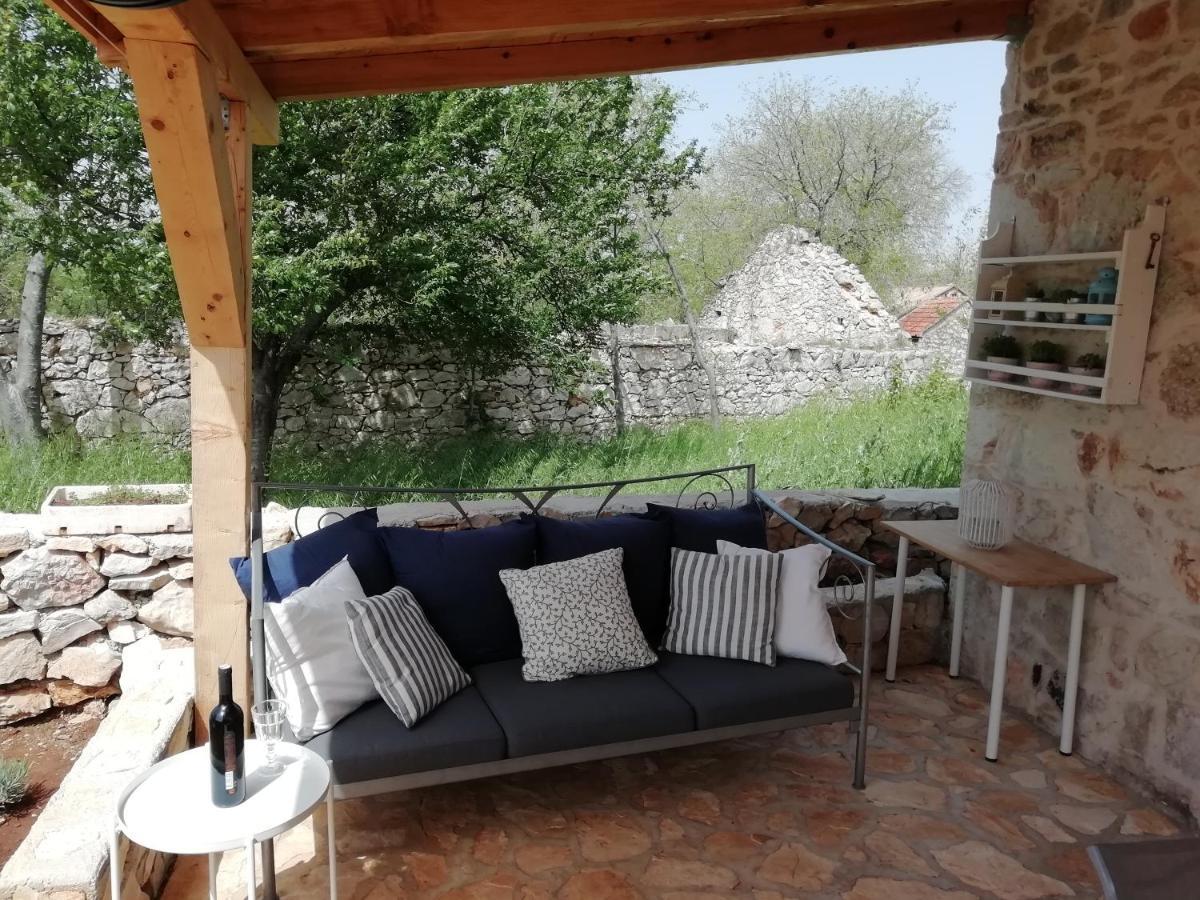 Krka Waterfalls Stonehouse Roko Lozovac Luaran gambar