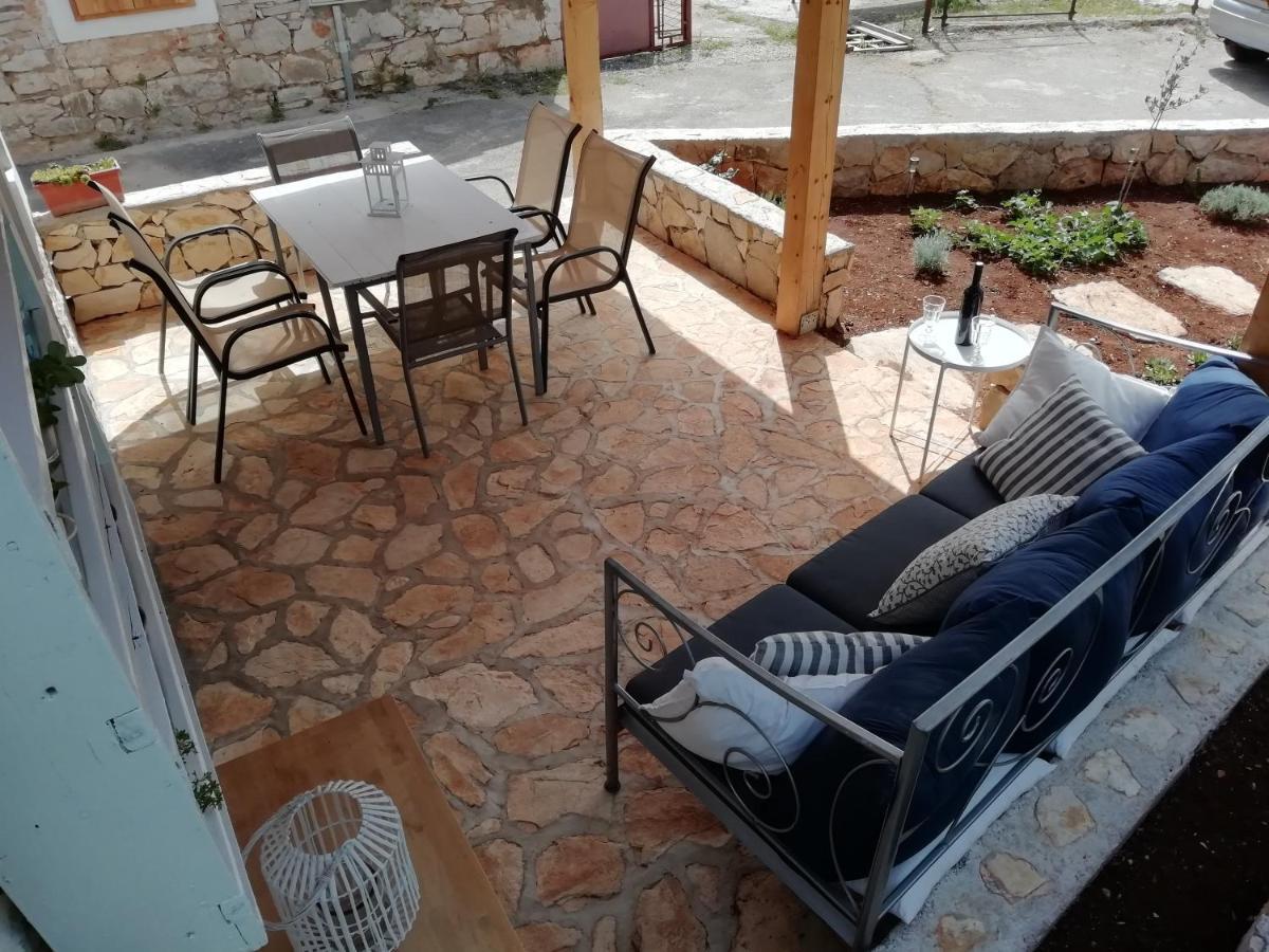 Krka Waterfalls Stonehouse Roko Lozovac Luaran gambar