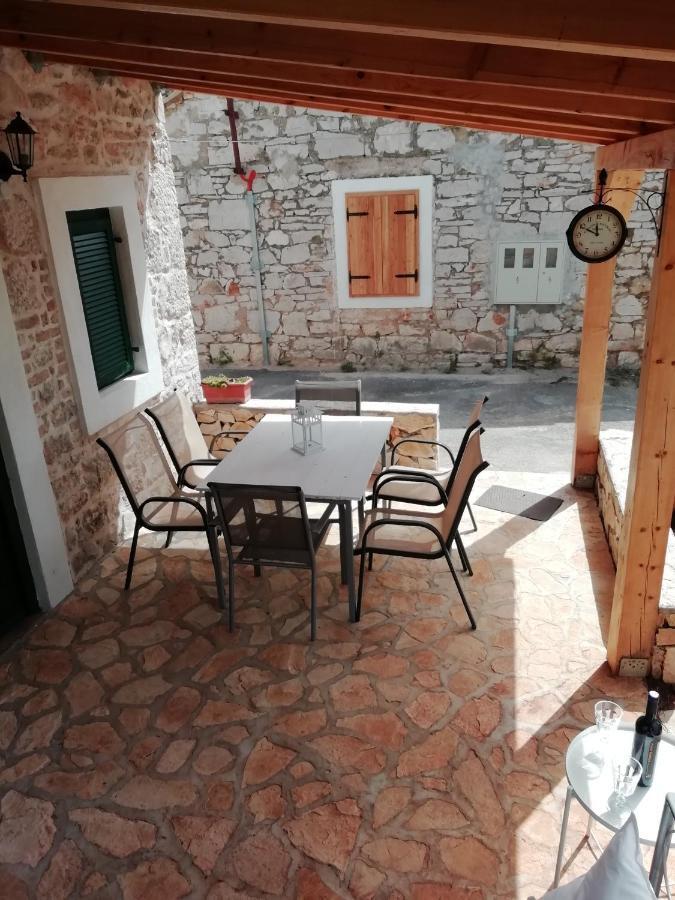 Krka Waterfalls Stonehouse Roko Lozovac Luaran gambar